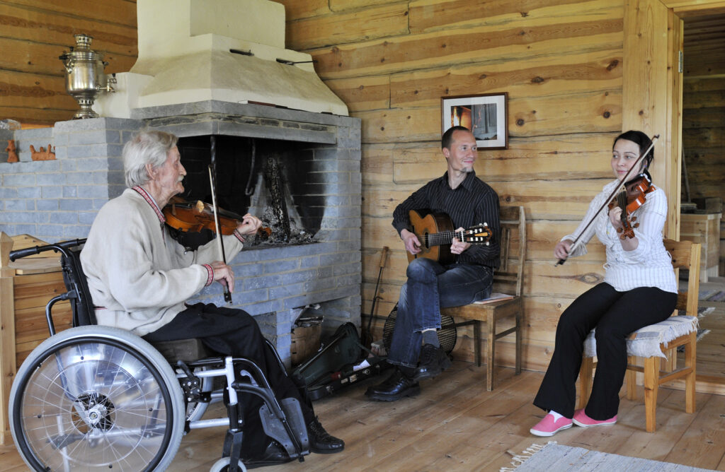 Jussi Huovinen, Janne Seppänen ja Minna Seilonen © Klaus von Matt / Sommelo10
