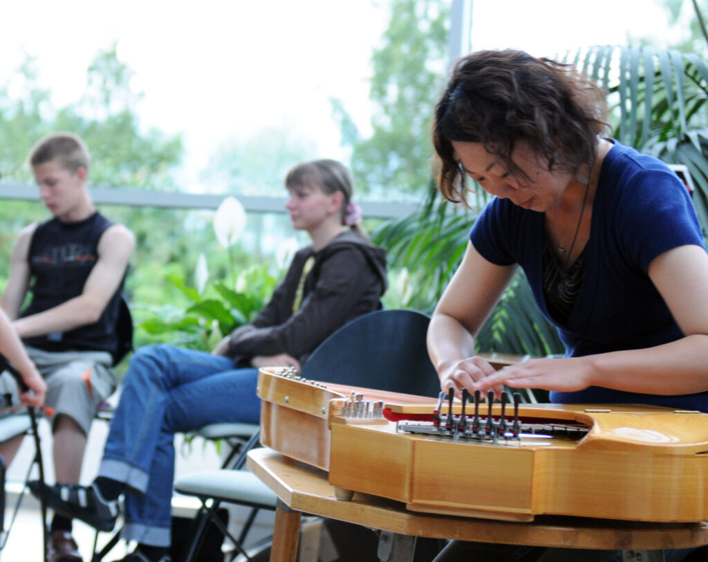 Musiikkikurssilaisten vastaanotto © Klaus von Matt 2008