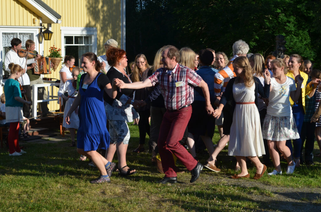 Yhteiskatrilli Iivantiirassa (c) Jorma Airola / Sommelo