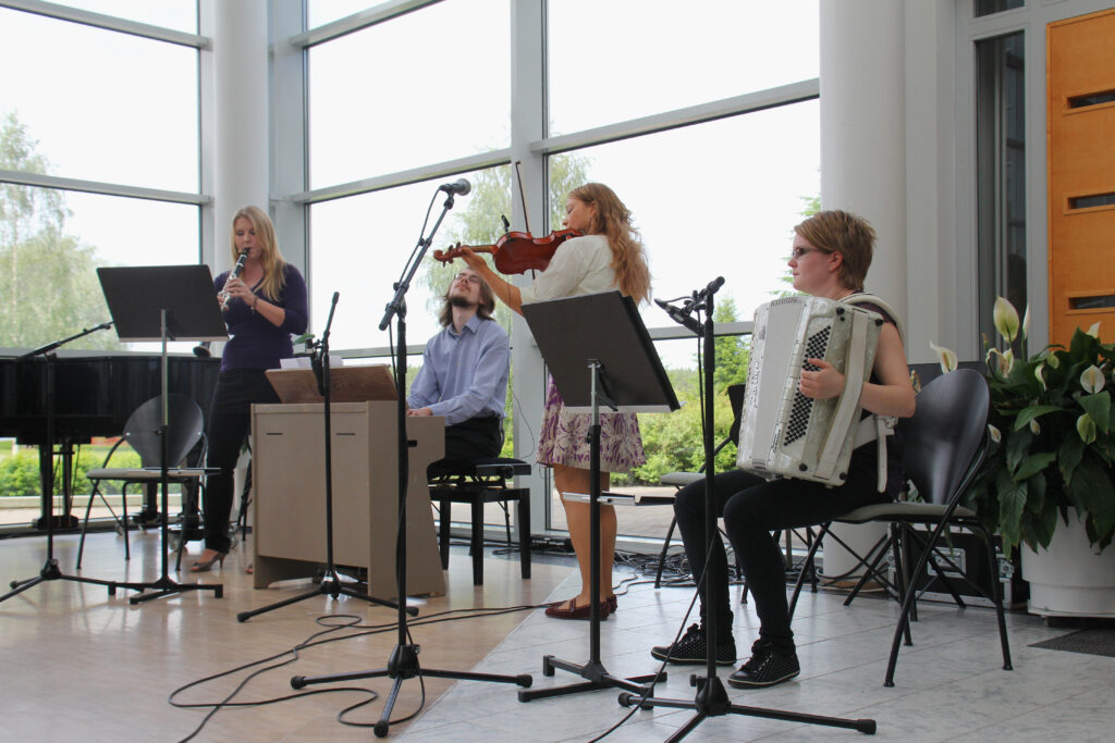 Kainuun lava -konsertti Juttuassa (c) Kira Leskinen/Sommelo