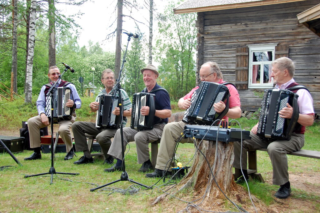 Kajaanin Harmonikkakerho © Janne Seppänen