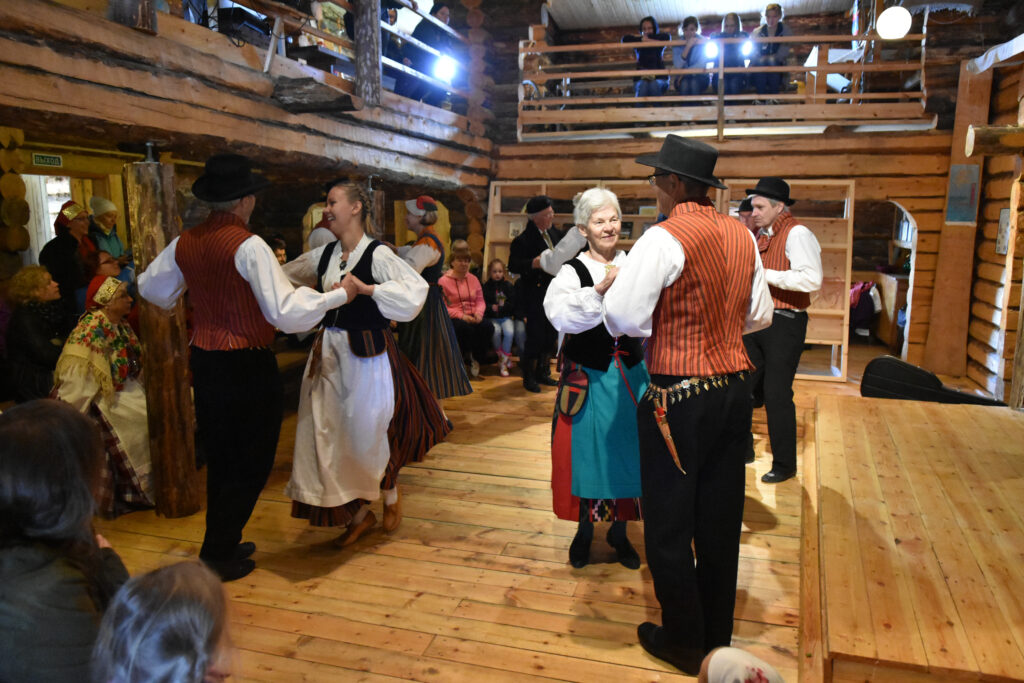Pirttiset © Jorma Airola