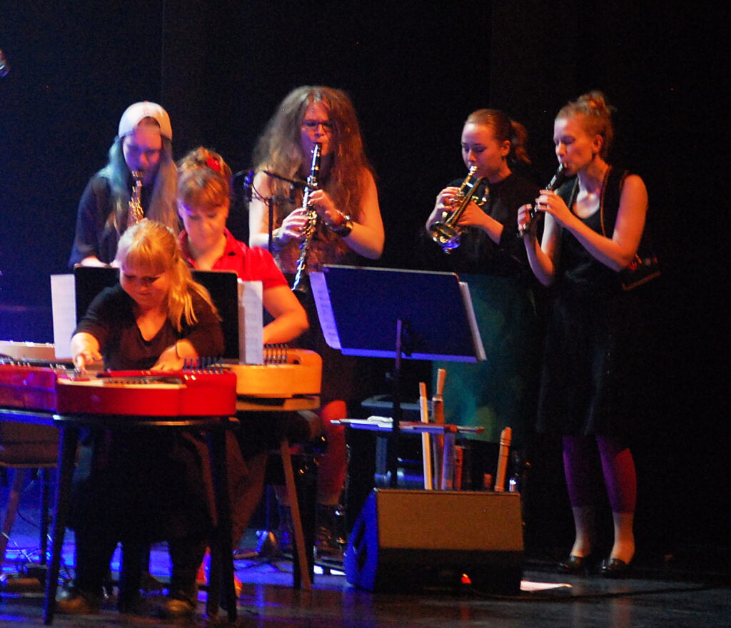 Siba Folk Big Band © Janne Seppänen